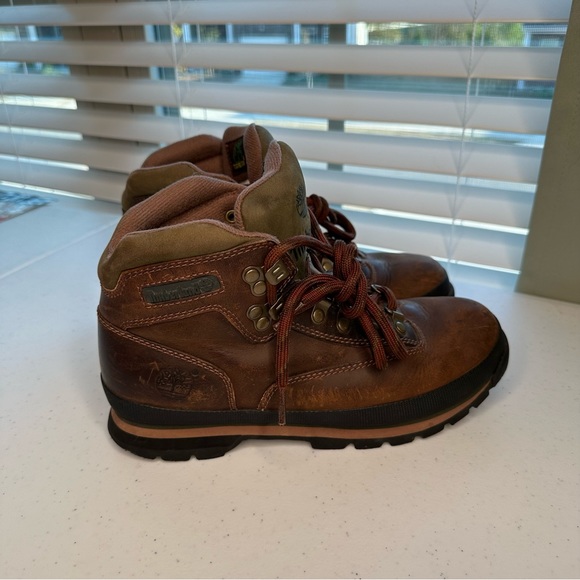 Timberland Women’s Brown Leather Lace Up High Top Euro Hiker Hiking Boots - Picture 3 of 9